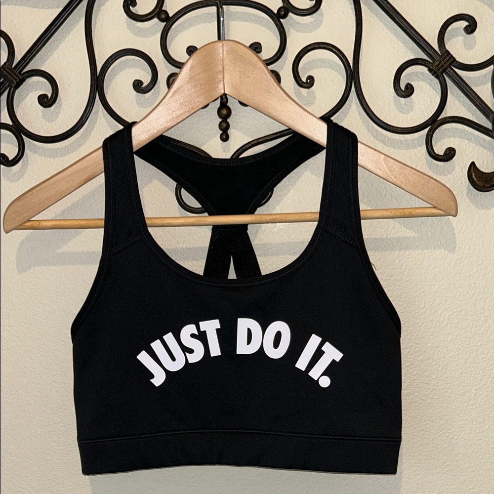 NIKE "JUST DO IT" SPORTS BRA SIZE MEDIUM BLACK
